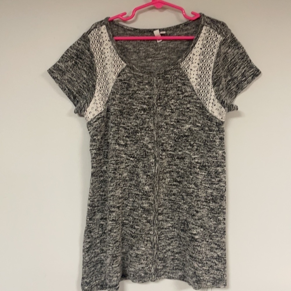 Girl's SO  gray top/blouse with white lace, Large , cut longer in back